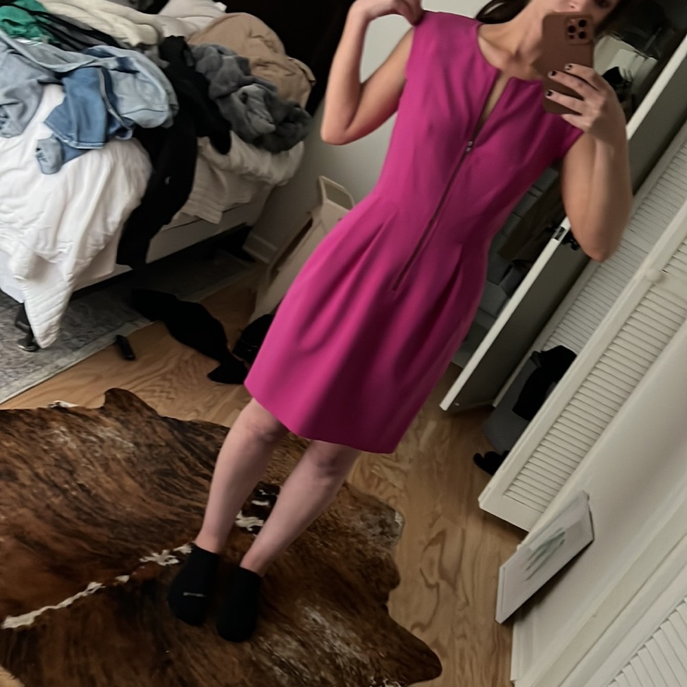 dress - Picture 2 of 4